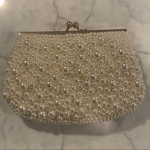Pearl clutch/cross body